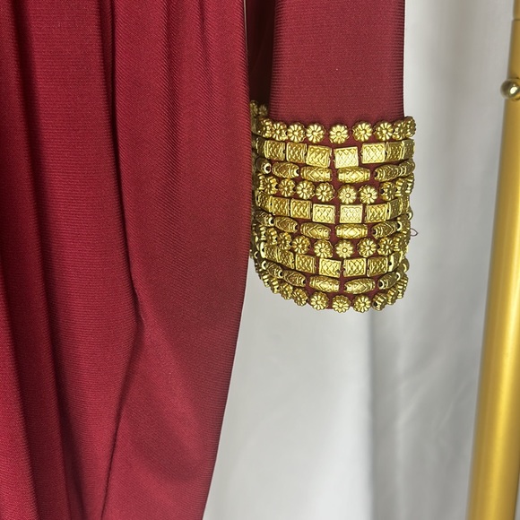 Queen Nerisa Wine Color Kaftan Gown 👑 Size Large with Morrocan beads - Picture 7 of 7